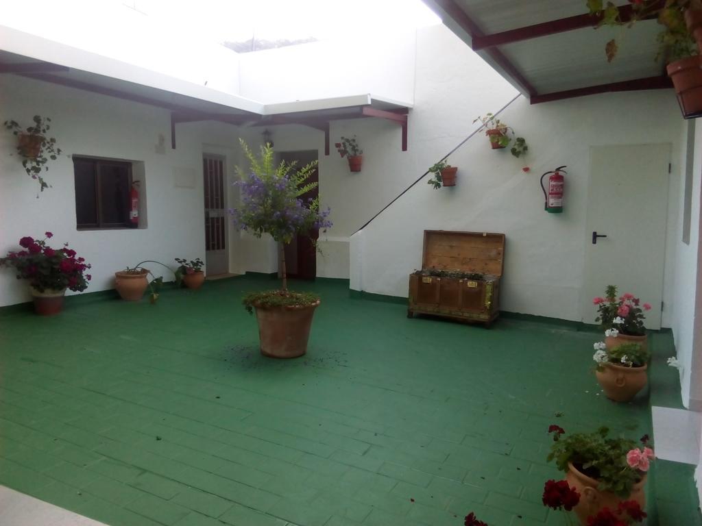 Hostal Batato Vejer de la Frontera Exteriör bild