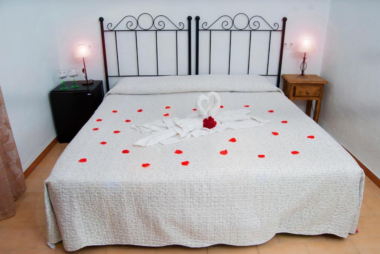 Hostal Batato Vejer de la Frontera Exteriör bild
