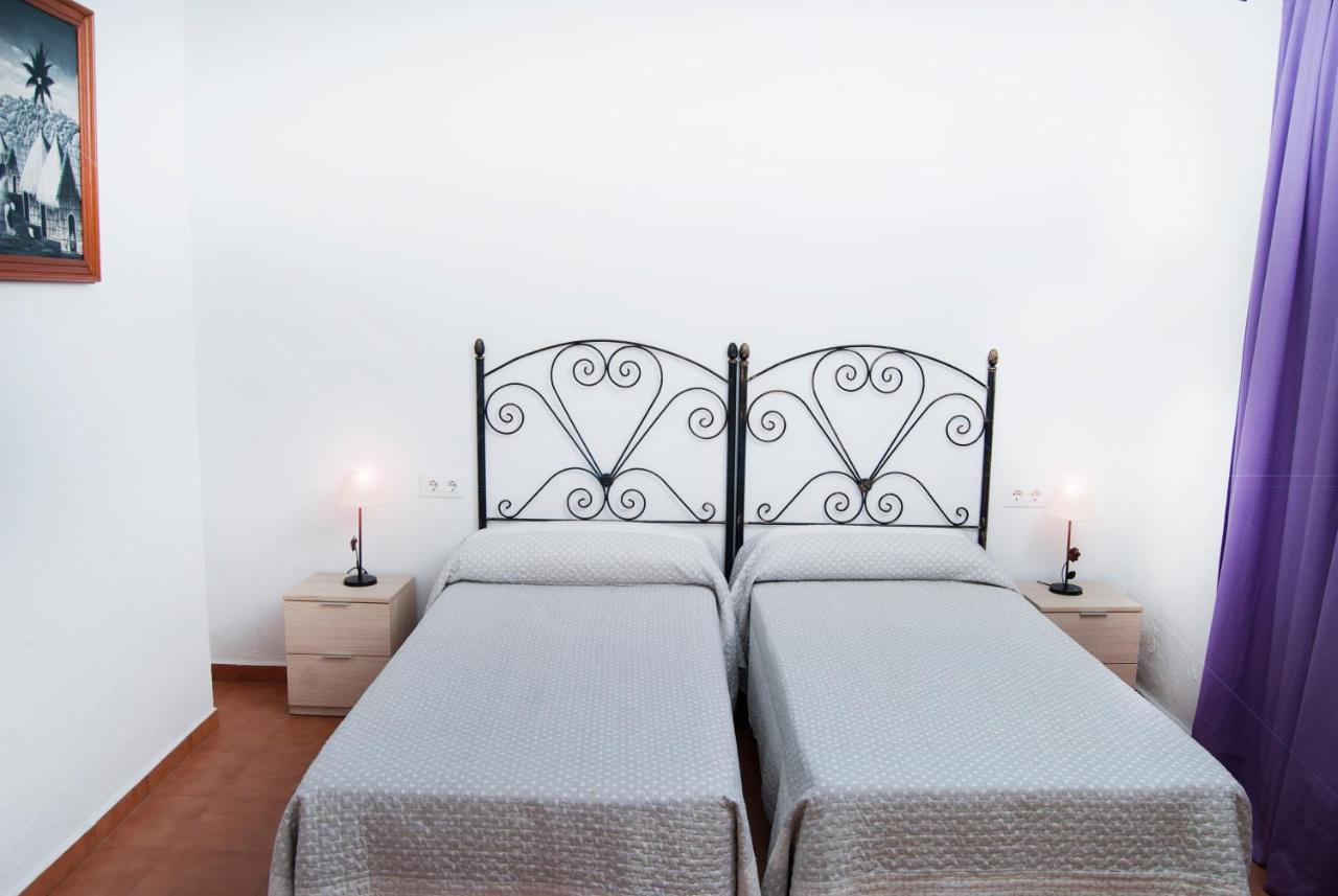 Hostal Batato Vejer de la Frontera Exteriör bild